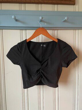 Aerie Offline Black Twist Front Crop Top Short Sleeve Fitted Tee Size S